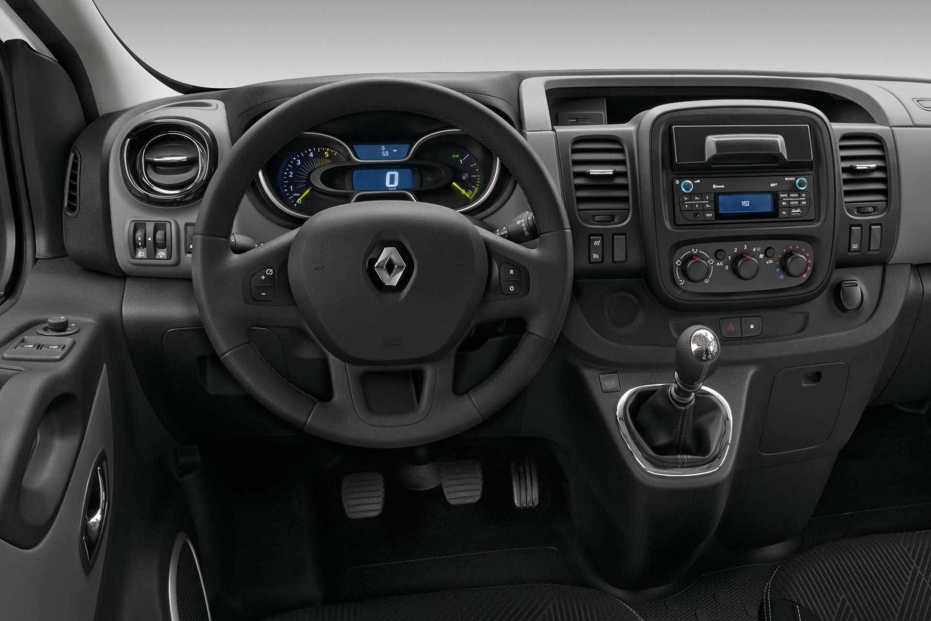 LG to Power Renault's First Software-Defined Commercial Van