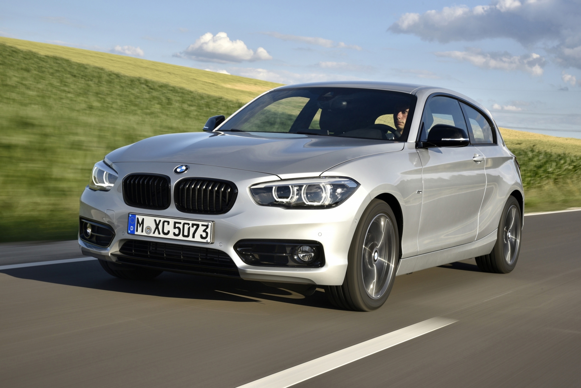 BMW 1 Series 3-х дверный (F21) - цены, отзывы, характеристики 1 Series 3-х  дверный (F21) от BMW