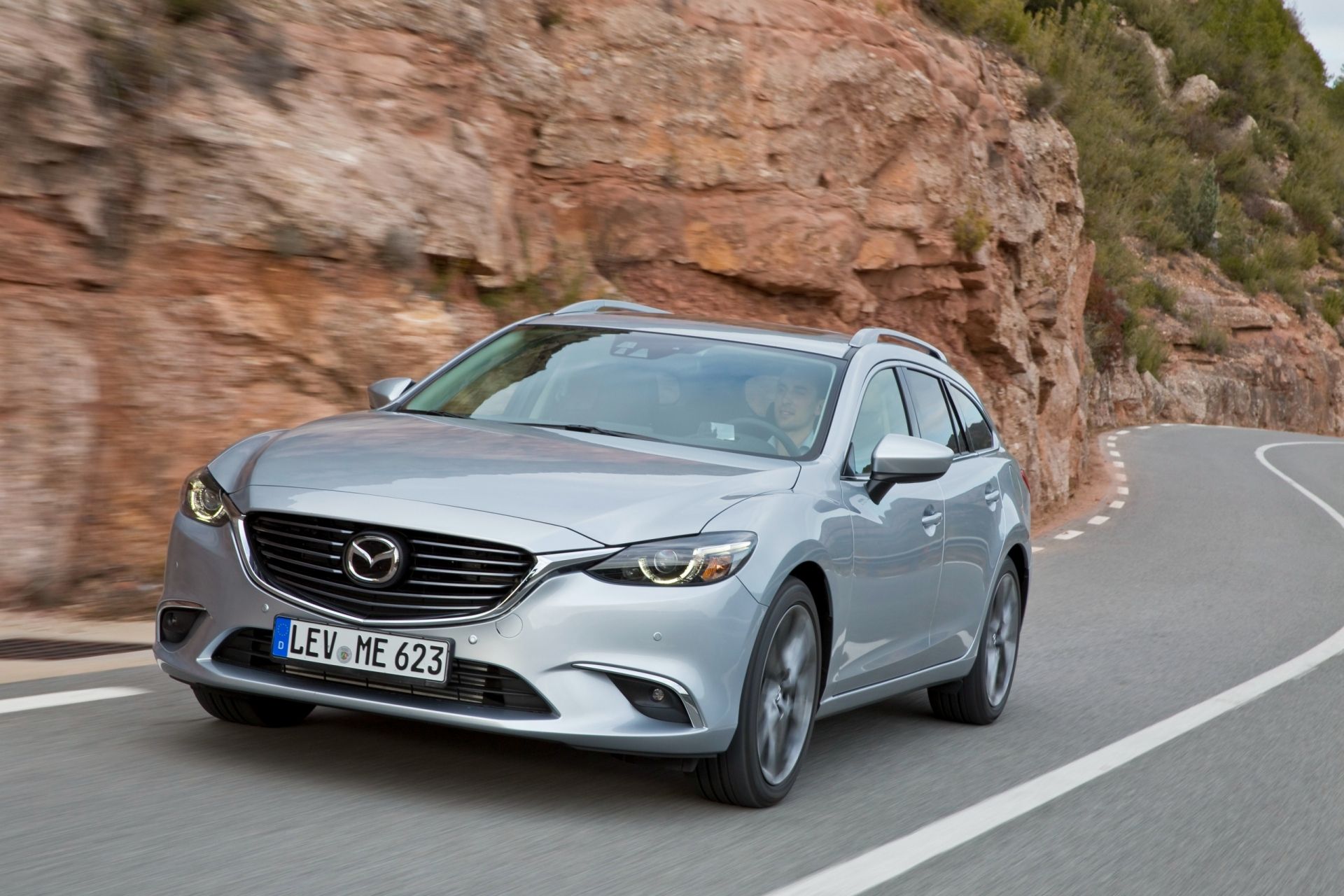 Проблемы мазды. Mazda 6 2015. Mazda Mazda 6 2015. Mazda 6 Atenza. Mazda Atenza 2015.
