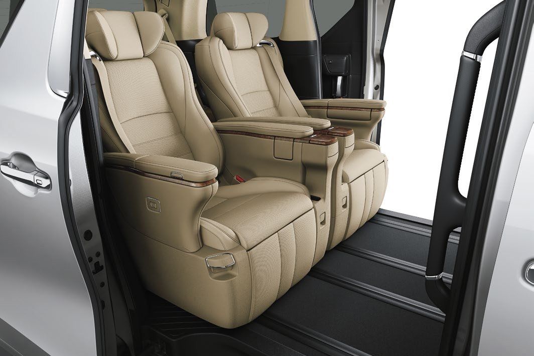 Toyota Alphard 2015 салон