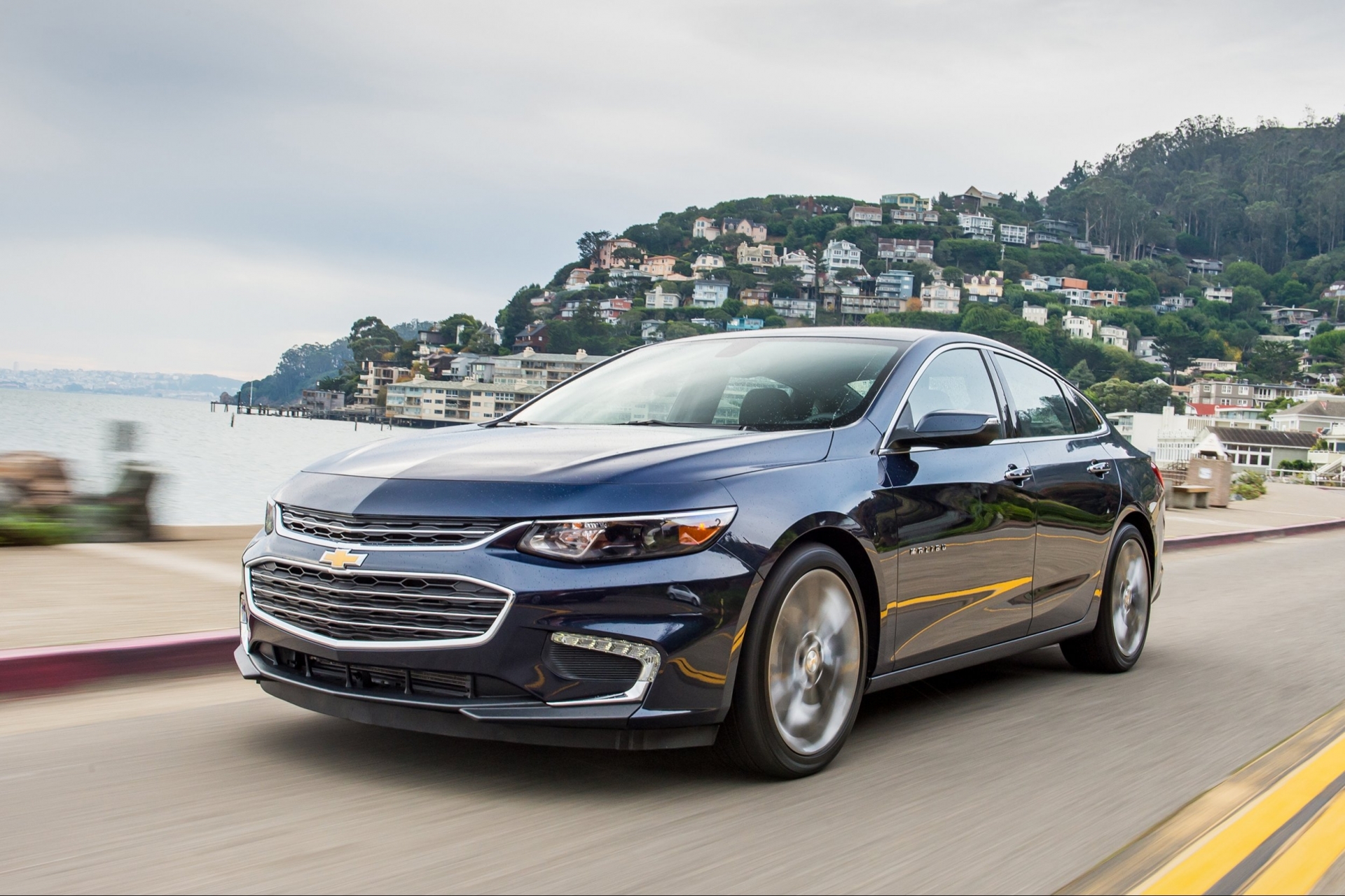 Chevrolet Malibu - цены, отзывы, характеристики Malibu от Chevrolet