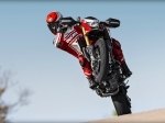  Ducati Hypermotard 939 10