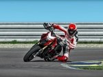  Ducati Hypermotard 939 12