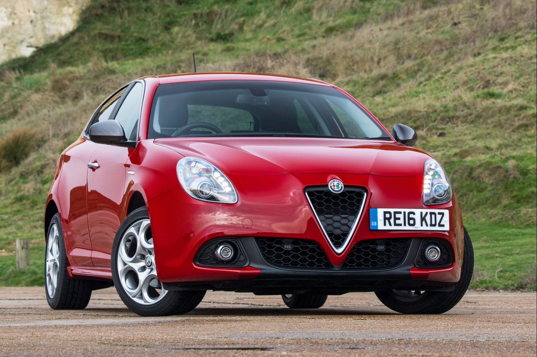 Особенности модели Alfa Romeo Giulietta Veloce