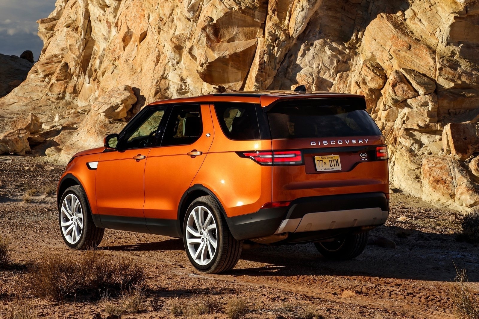 Discovery 17. Ленд ровер дискавери 5 2017. Ленд ровер дискавери 5 2022. Ленд ровер дискавери 2014. Land rover discovery, 4.