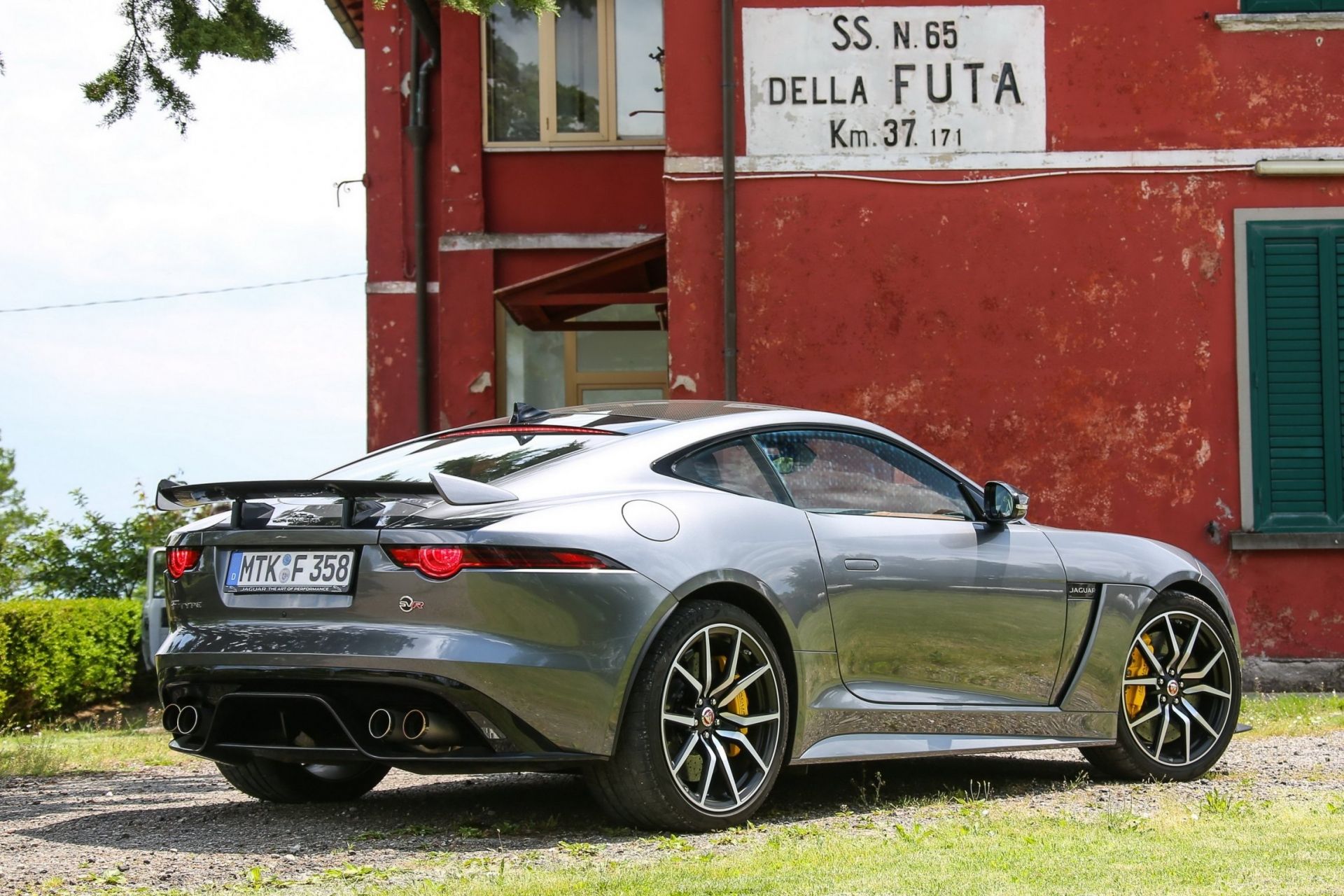 Jaguar F-Type Coupe - цены, отзывы, характеристики F-Type Coupe от Jaguar