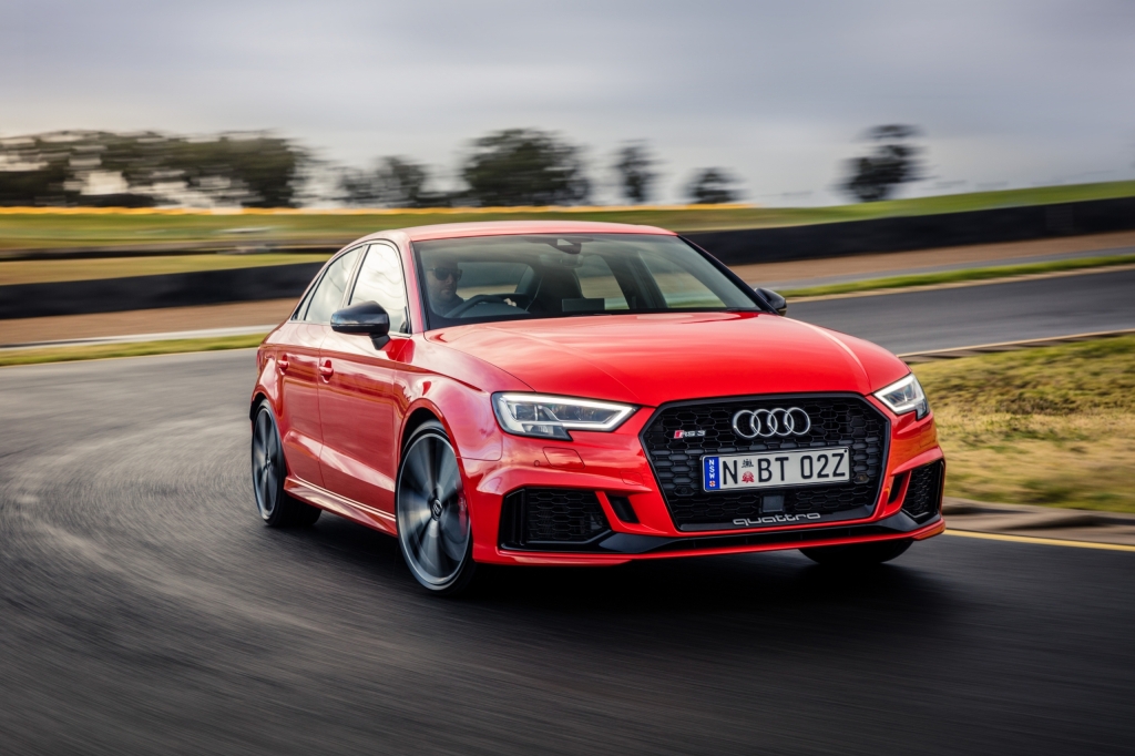 Audi RS 3 Sedan (8VA) - цены, отзывы, характеристики RS 3 Sedan