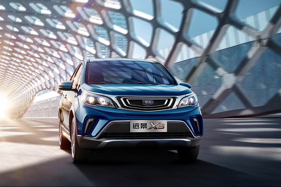 Geely x70. Geely Vision x3 2019. Geely Модельный ряд 2022. Geely 2021 Модельный ряд. Модельный ряд Geely 2023.