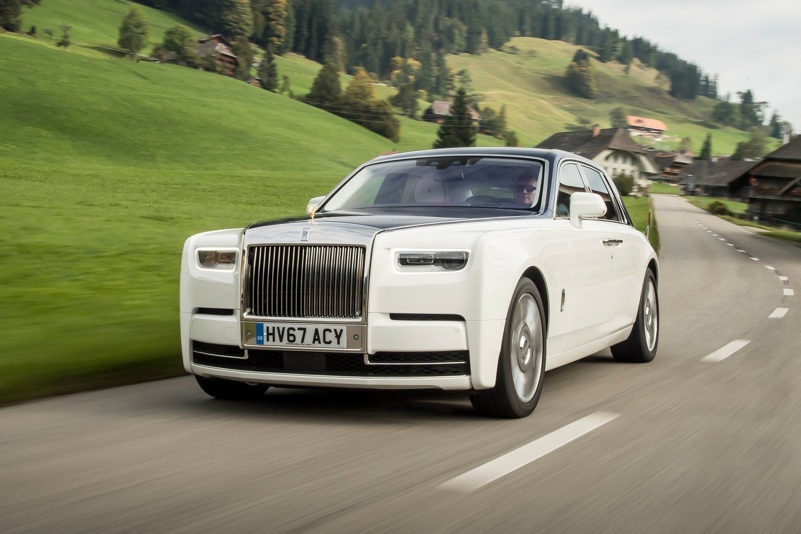 Rolls-Royce Phantom - цены, отзывы, характеристики Phantom от Rolls-Royce