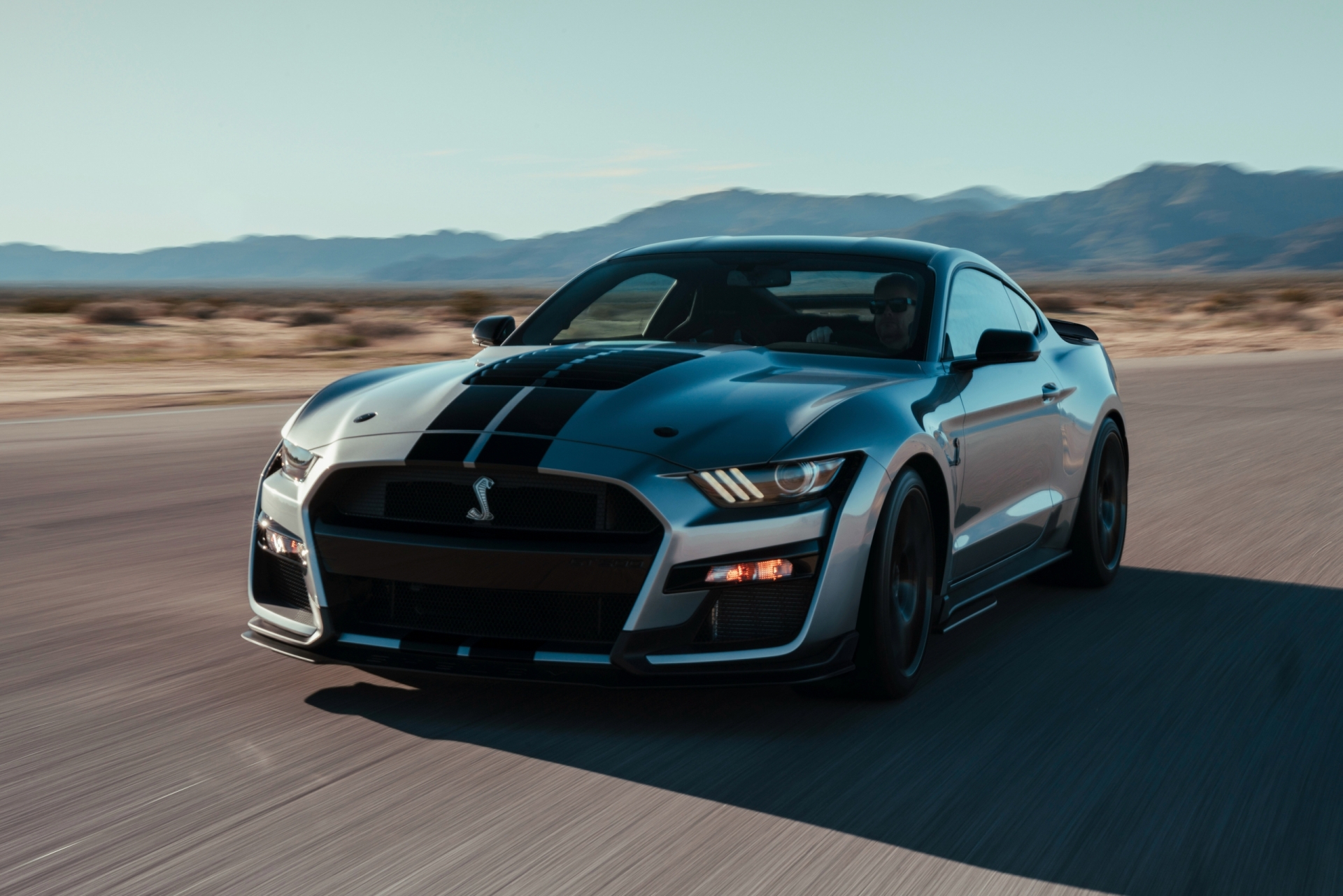 Ford Mustang Shelby gt500 двигатель