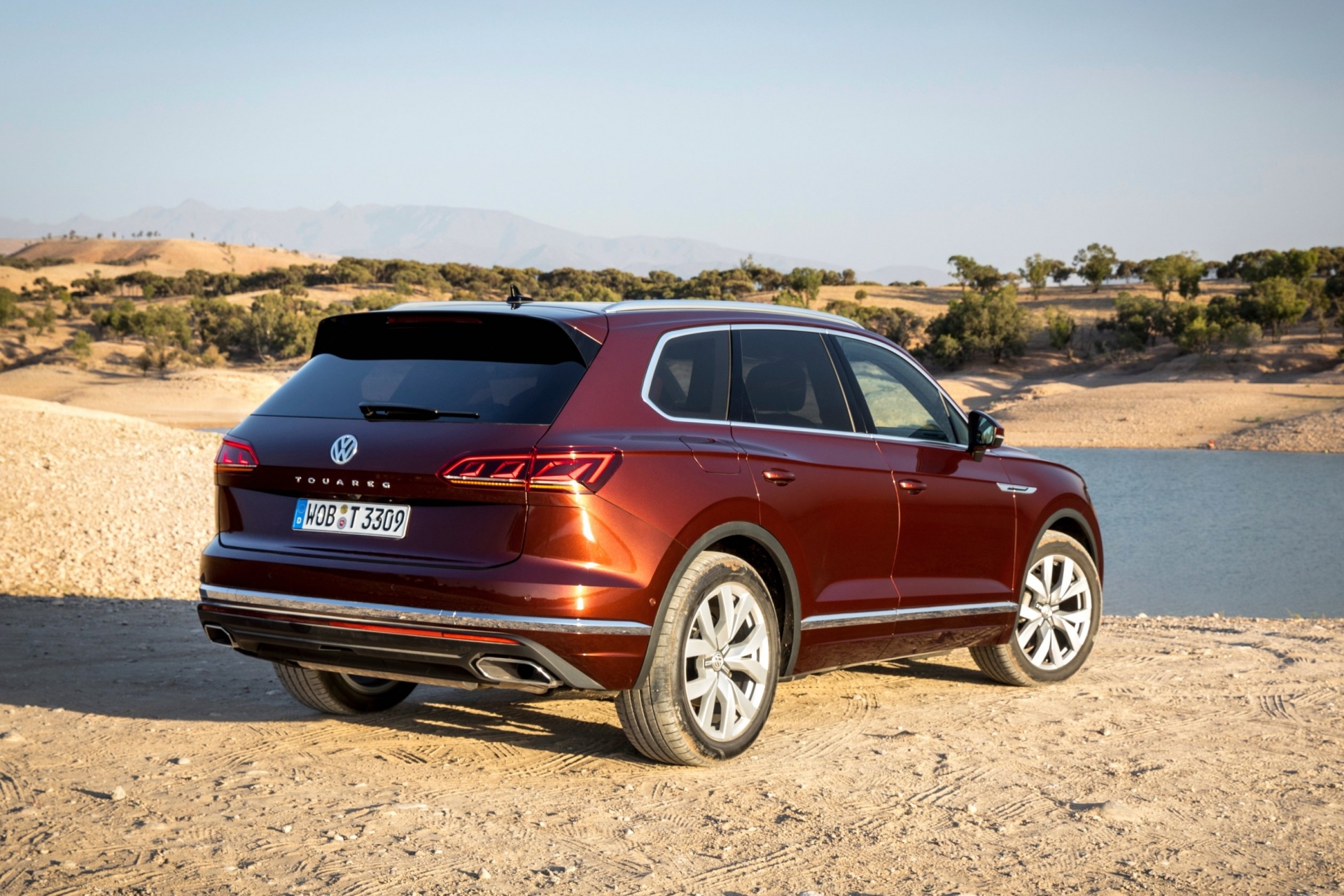 Volkswagen Touareg - цены, отзывы, характеристики Touareg от Volkswagen