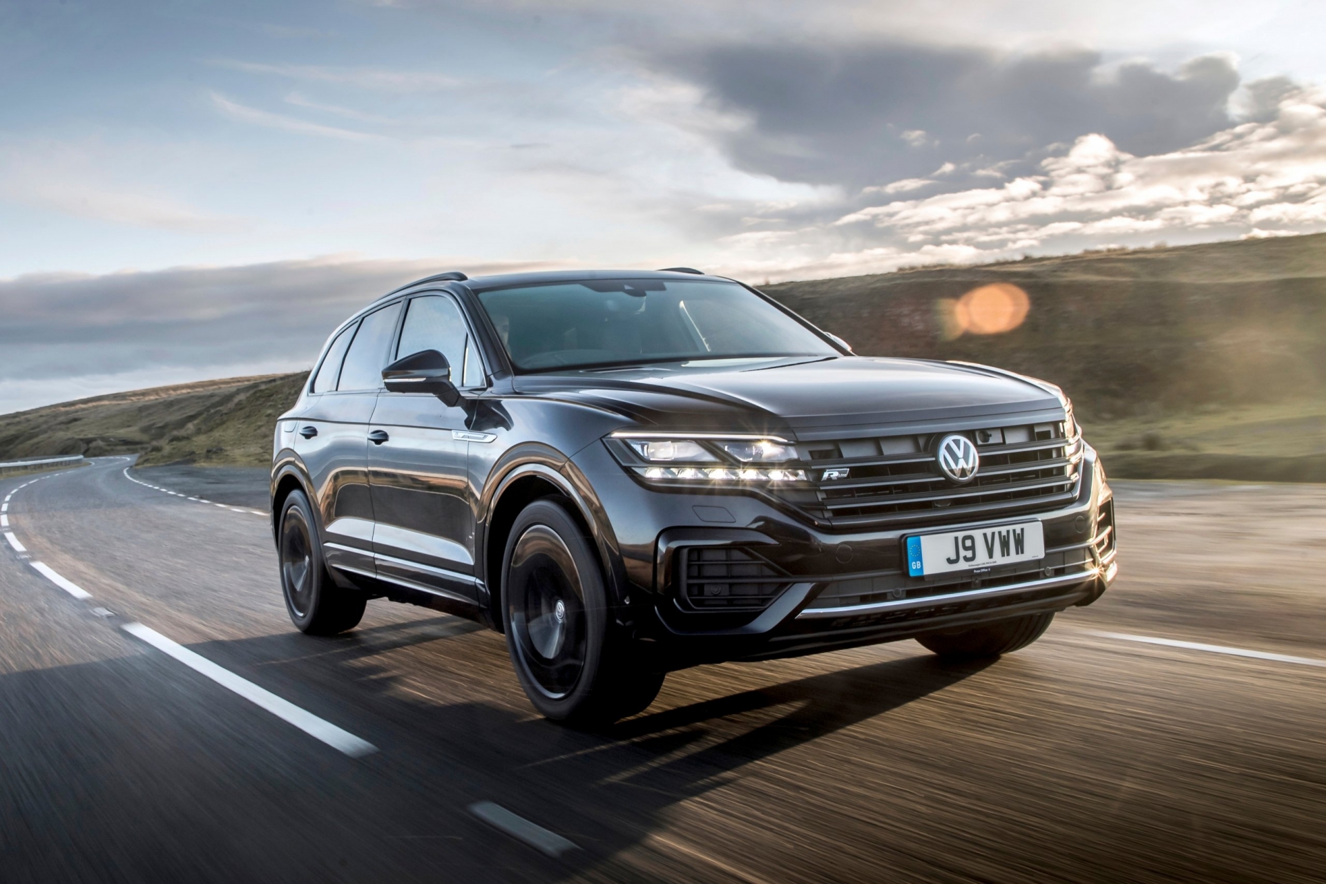 Volkswagen Touareg r line 2016