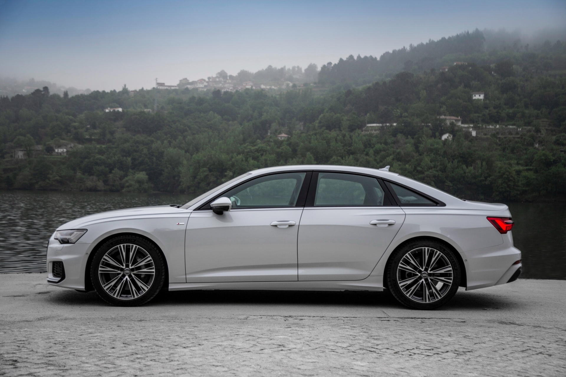 Audi A6 (C8/4K) - цены, отзывы, характеристики A6 (C8/4K) от Audi