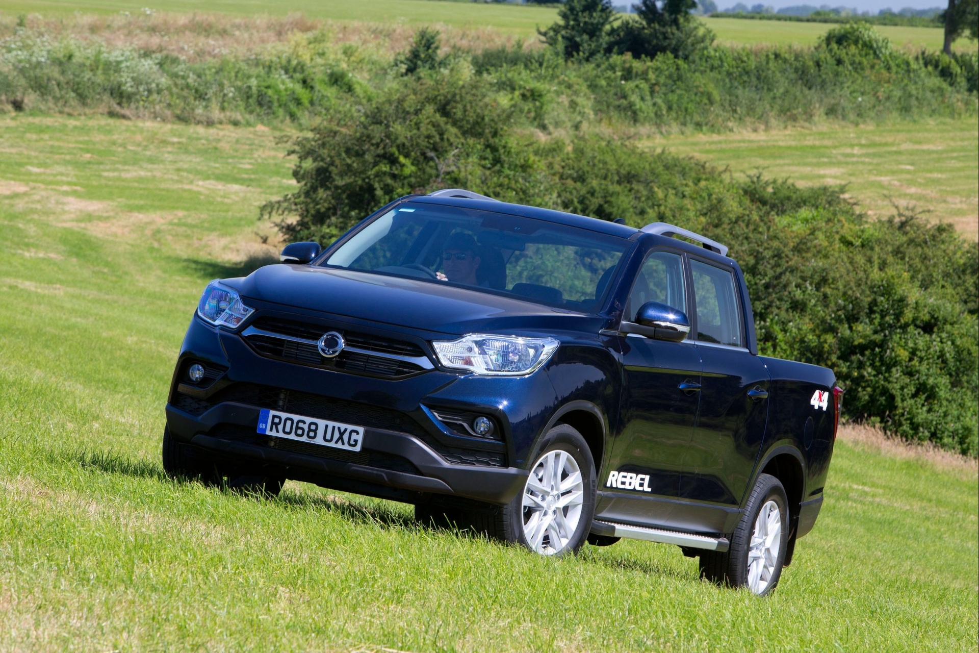 SsangYong Musso - цены, отзывы, характеристики Musso от SsangYong