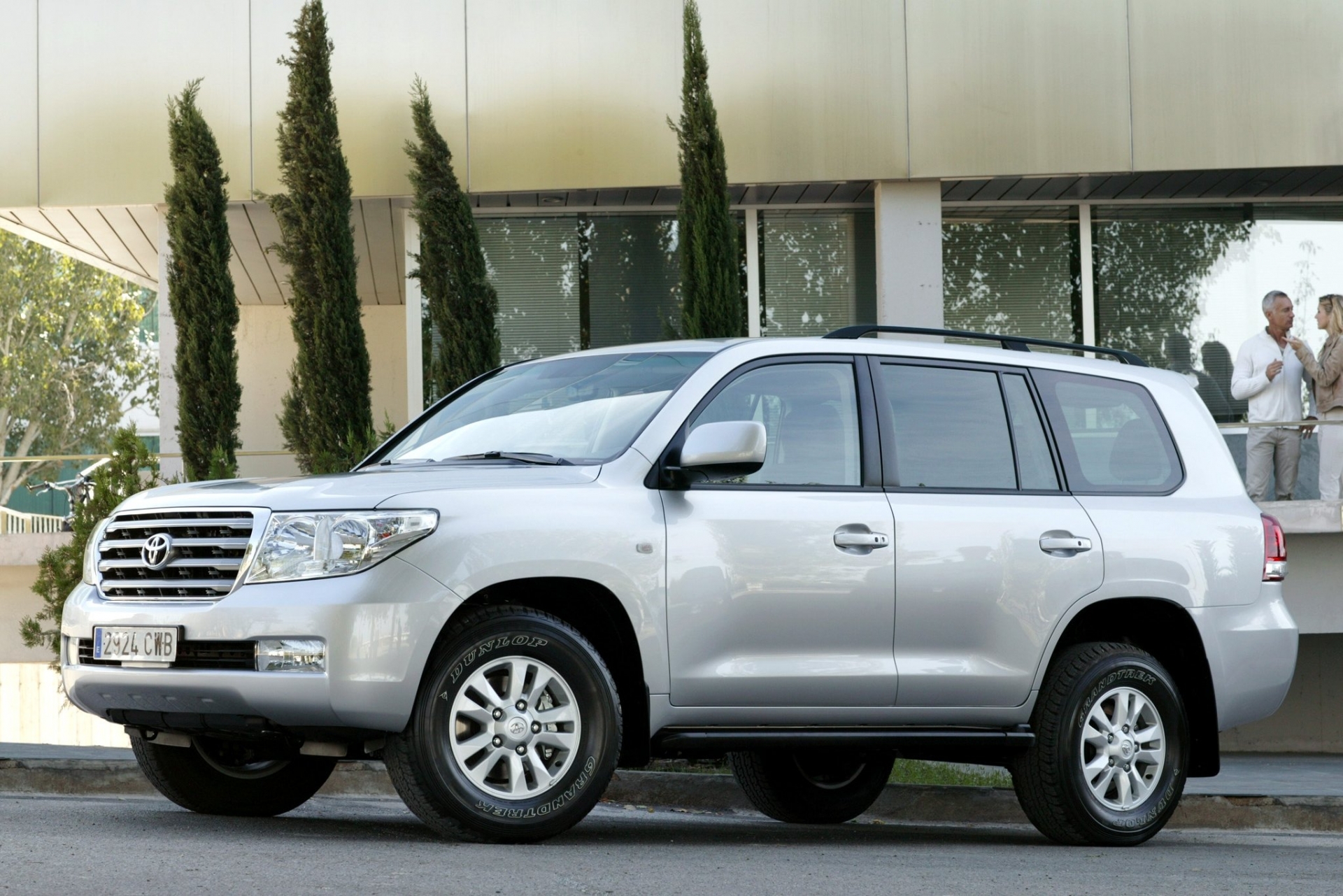 Land Cruiser 200 2010