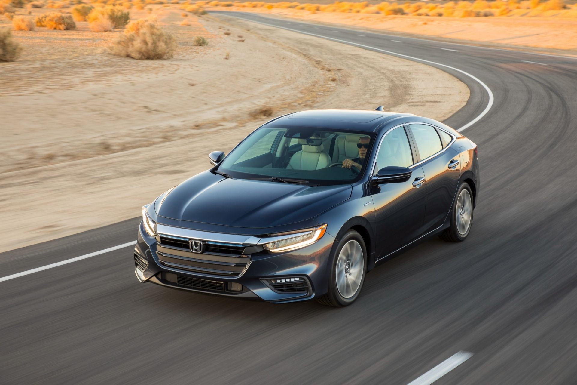 Honda Insight - цены, отзывы, характеристики Insight от Honda