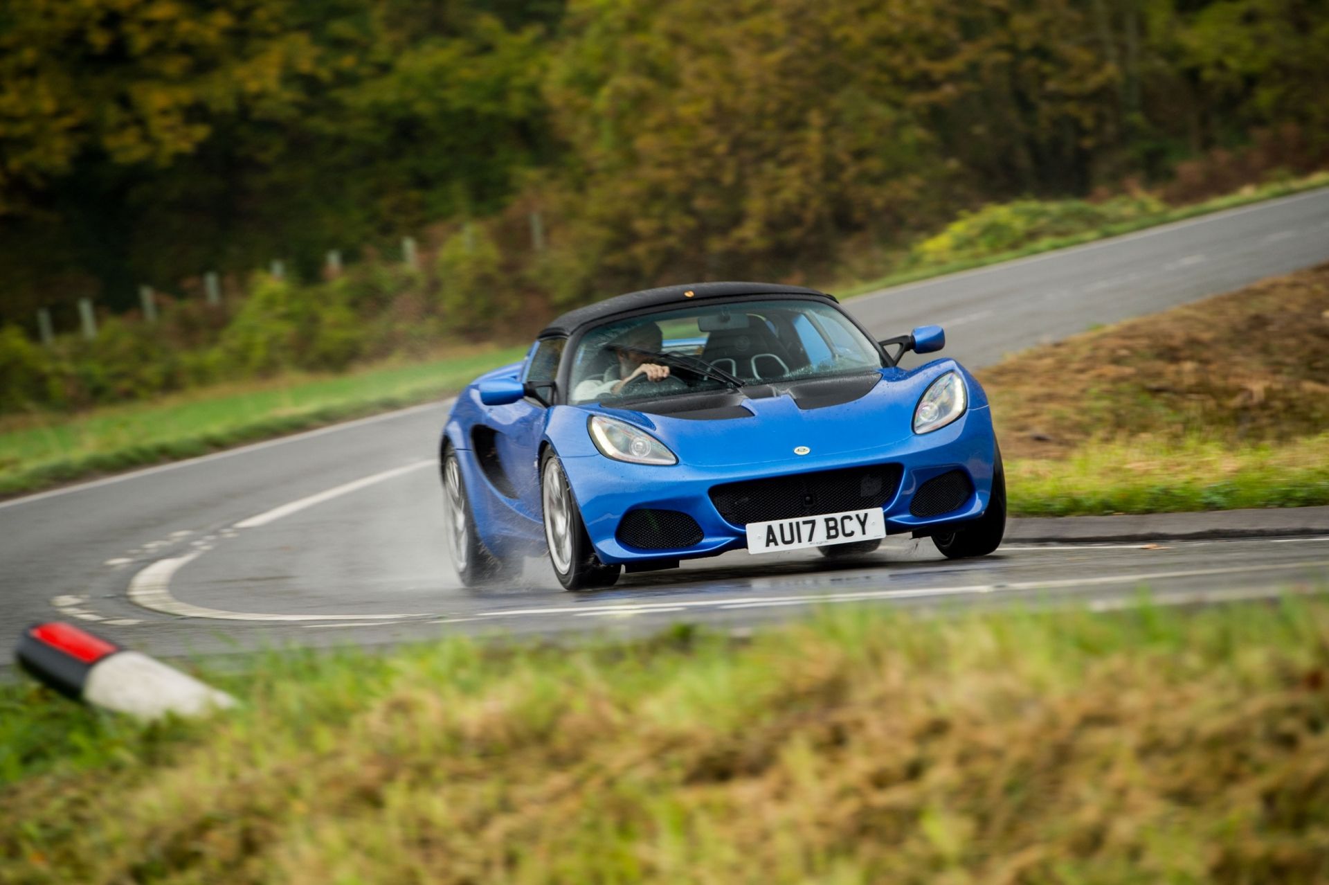 Lotus Elise - цены, отзывы, характеристики Elise от Lotus