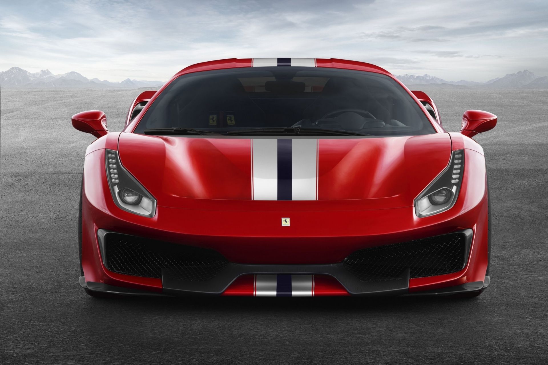 Ferrari 488 Pista - цены, отзывы, характеристики 488 Pista от Ferrari