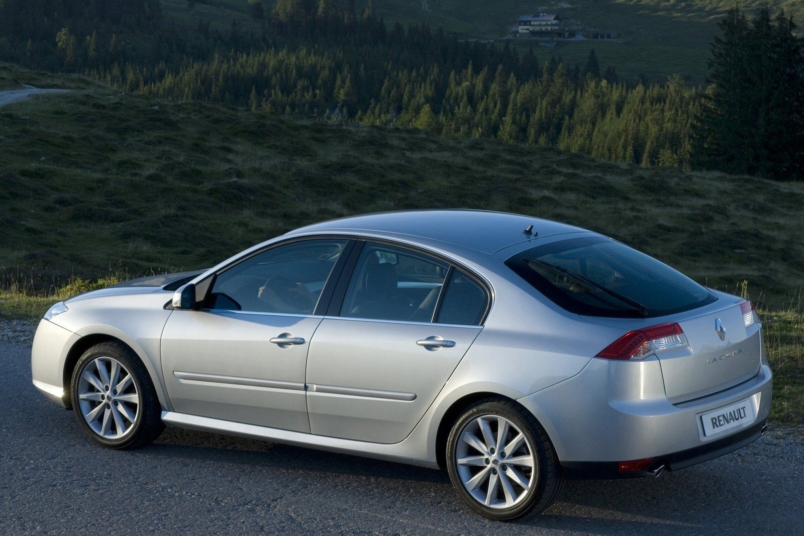 Рено Лагуна 3 2007. Renault Laguna 3 2007. Рено Лагуна 2008. Renault Laguna 3 2008.