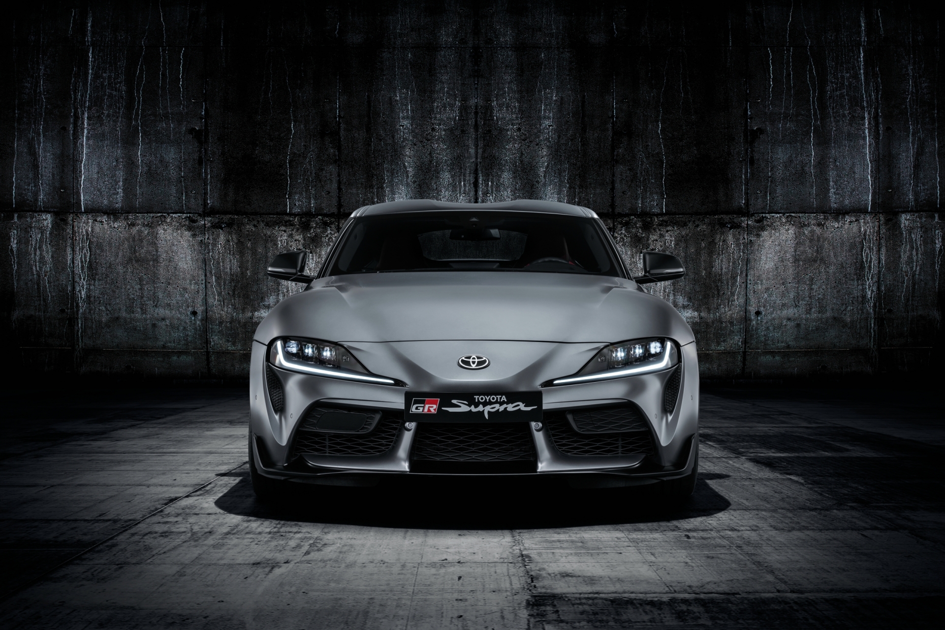 Toyota Supra () цена и характеристики, фотографии и обзор