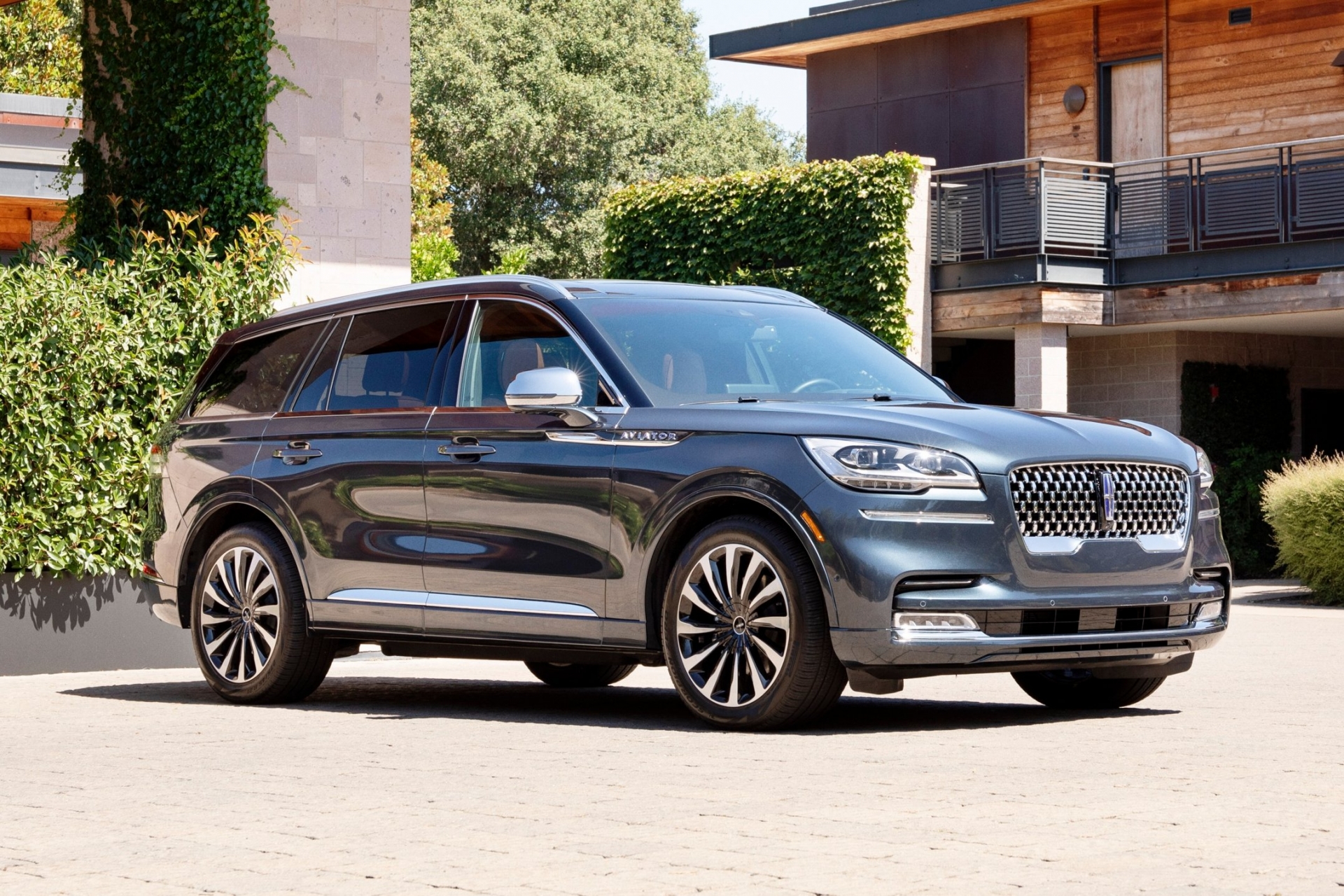 Lincoln Aviator - цены, отзывы, характеристики Aviator от Lincoln