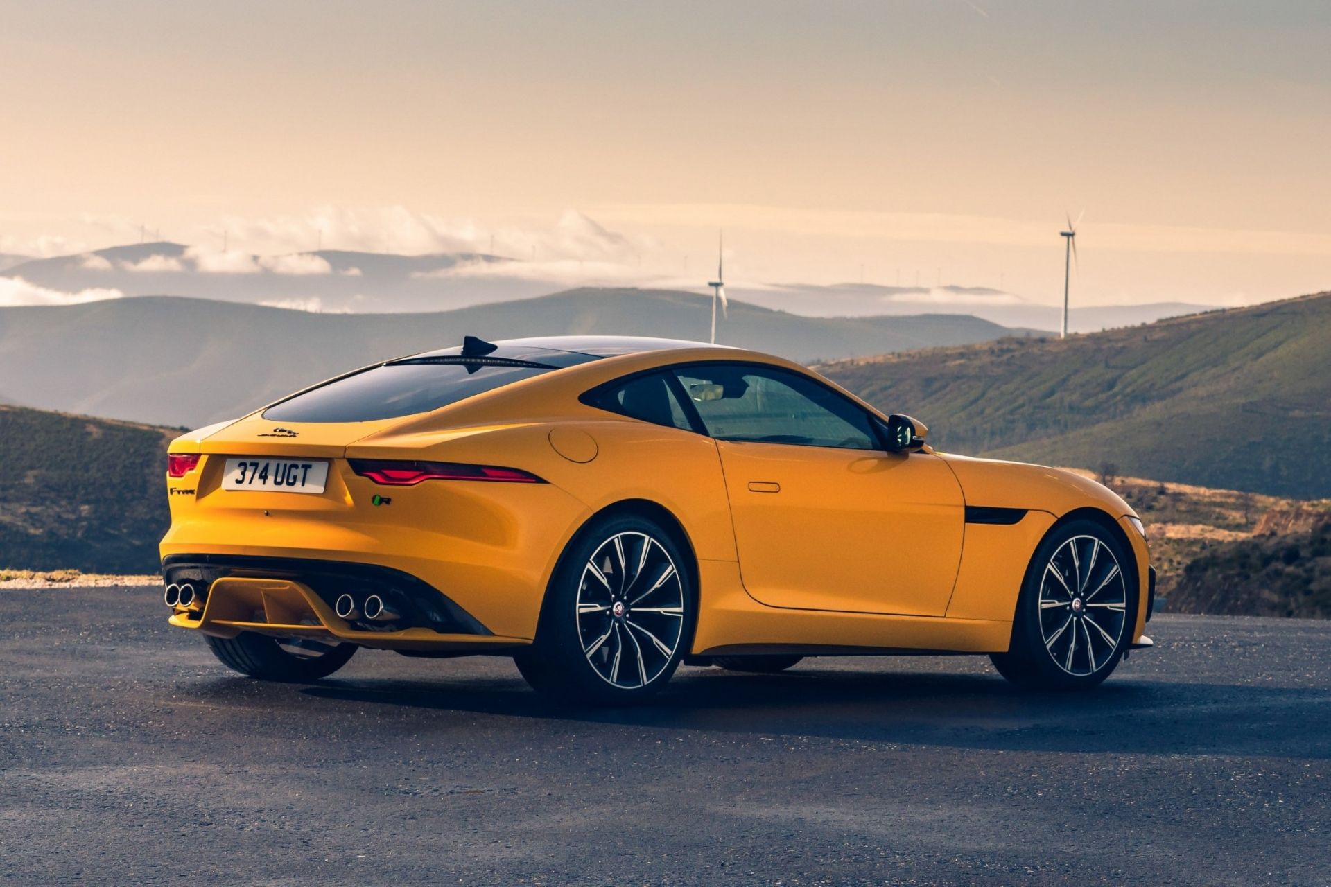 Jaguar F-Type Coupe - цены, отзывы, характеристики F-Type Coupe от Jaguar