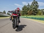  Ducati Streetfighter V4 7