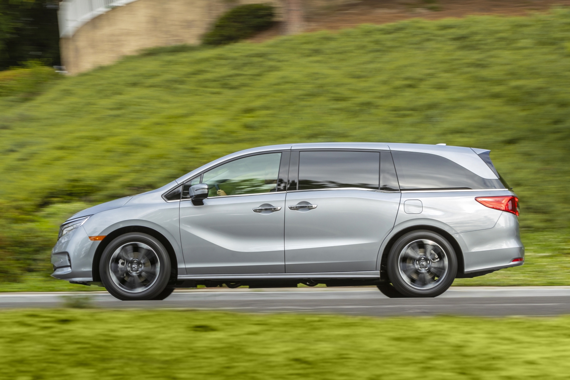 Honda Odyssey - цены, отзывы, характеристики Odyssey от Honda
