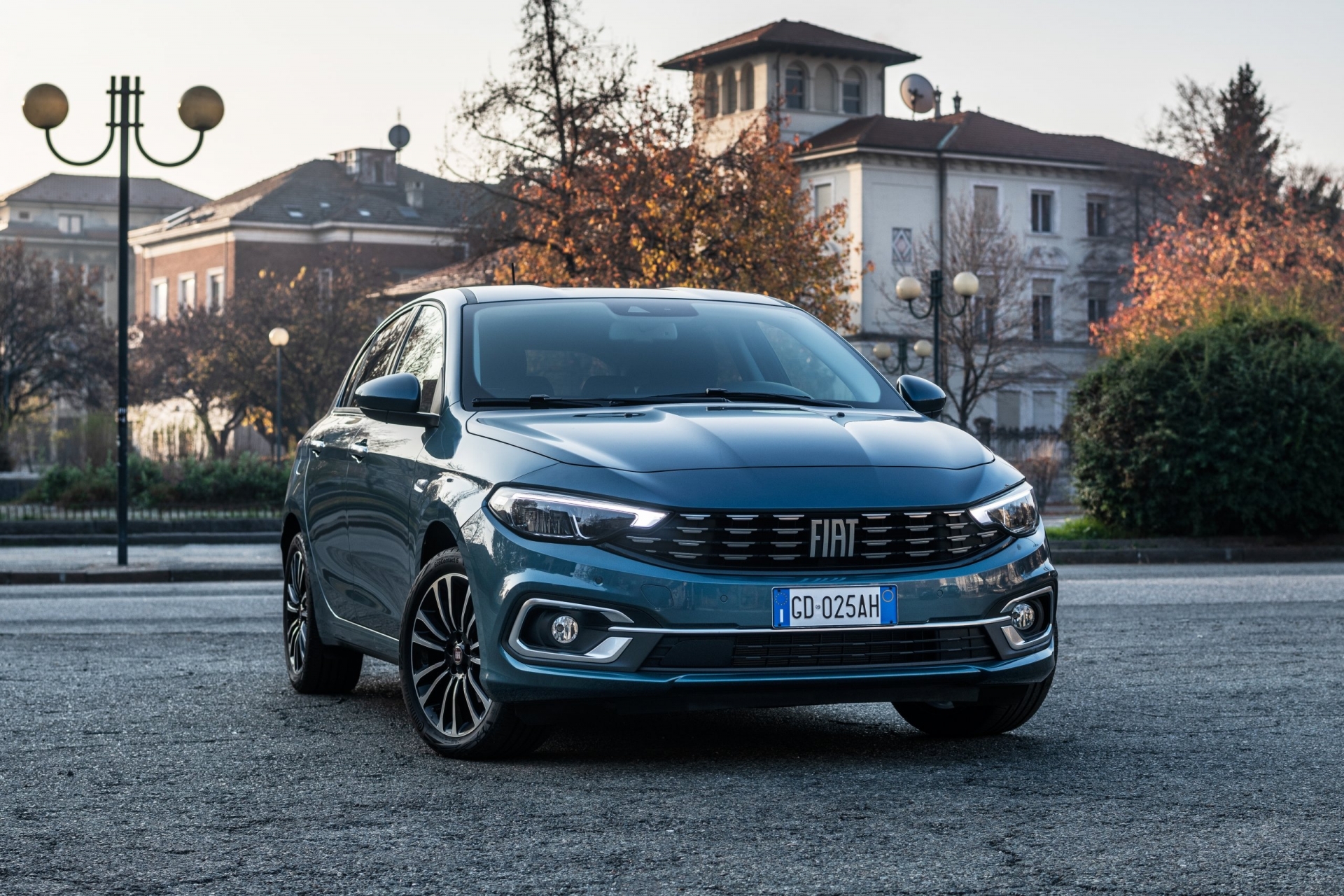 Fiat Tipo Hatchback - цены, отзывы, характеристики Tipo Hatchback от Fiat