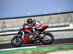  Ducati Streetfighter V2 3