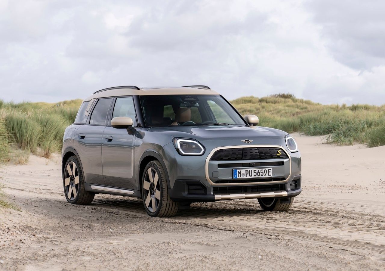 MINI Countryman - цены, отзывы, характеристики Countryman от MINI