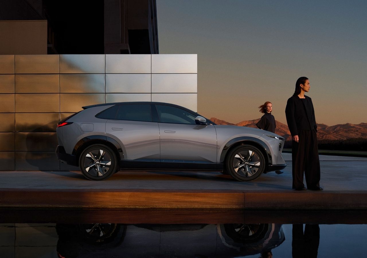Mazda CX-6e - цены, отзывы, характеристики CX-6e от Mazda