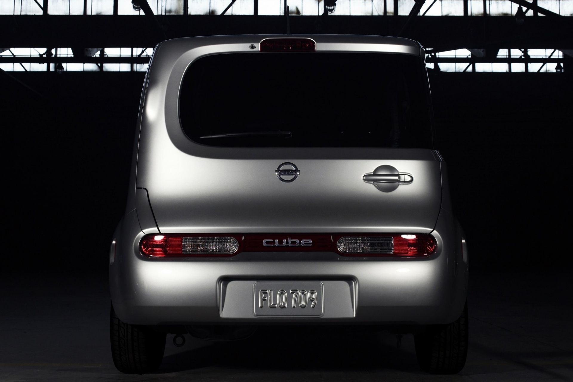 Nissan Cube - цены, отзывы, характеристики Cube от Nissan