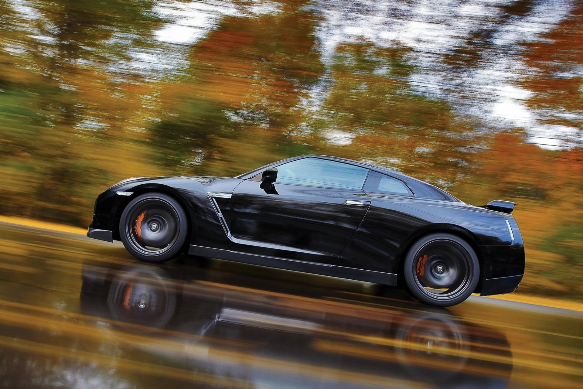 Nissan GT-R - цены, отзывы, характеристики GT-R от Nissan