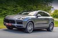 Узнаём исходник за рулём кроссовера Porsche Cayenne Coupe