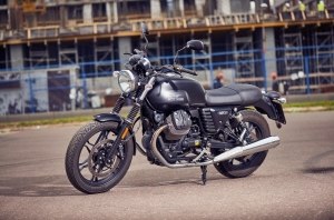 - {MARK} {MODEL}:  V-