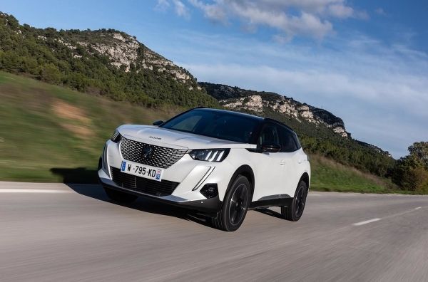 Peugeot 2008 новый