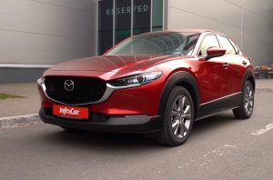 Тест-драйв {MARK} {MODEL}: Mazda CX-30 против KIA Sportage: когда новичок претендует на лидерство