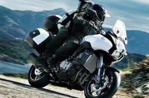 - {MARK} {MODEL}:  ? Kawasaki Versys 1000