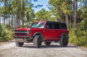 Ford Bronco:    