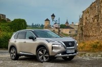 Nissan X-Trail:      