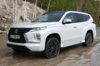  : -  Mitsubishi Pajero Sport