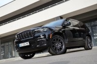  :     Jeep Grand Cherokee