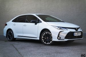 Toyota Corolla Hybrid GR Sport 2023:     