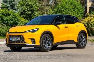 ����-����� {MARK} {MODEL}: Lexus LBX. ���������, ��� �� ��������