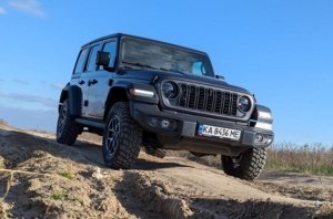 ����-����� {MARK} {MODEL}: ������ ����: ��������� ������ �� ������������ Jeep Wrangler