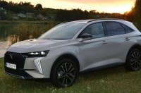 ���, �������� � 300 ���: ����-����� ������ ��������� DS7