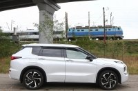 ѳ������ �������: ����-����� ������ Mitsubishi Outlander