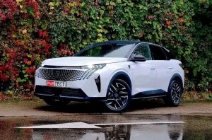 ����� Peugeot 3008 1.2 Hybrid: �� ������ ���� ������?