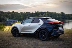 ����-����� Toyota C-HR: Toyota C-HR: ��������� �������